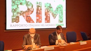 "Rapporto Italiani nel Mondo 2021": all'Unistrasi storie e numeri degli italiani all'estero