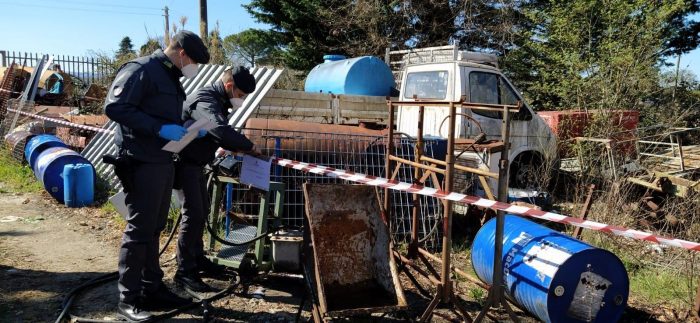 Colle Val d'Elsa: sequestrata discarica a cielo aperto con rifiuti speciali e pericolosi