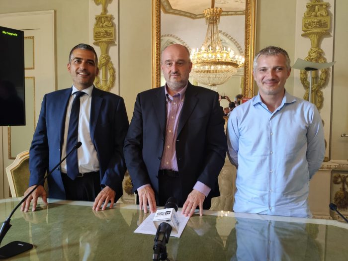 Provincia: dimissioni anticipate per Franceschelli, che si candida al Parlamento