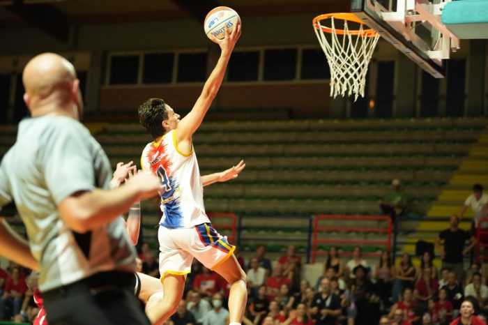 Basket, la Virtus Siena si rinforza con l'arrivo di Federico Banchero