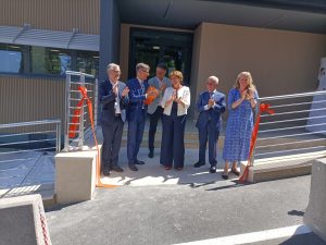 Ricerca e vaccini, inaugurato lo Smart Lab. Rappuoli: "Il messaggio &egrave; che Gsk punta forte su Siena"