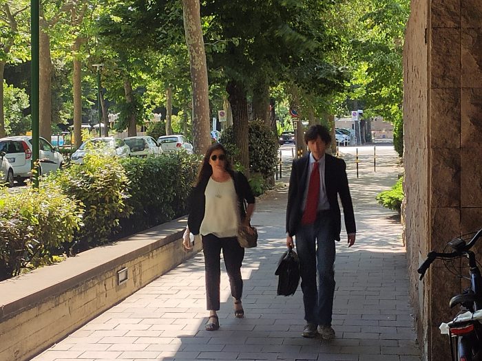 Presunto abuso di gruppo a Siena, la ragazza sar&agrave; ascoltata in aula