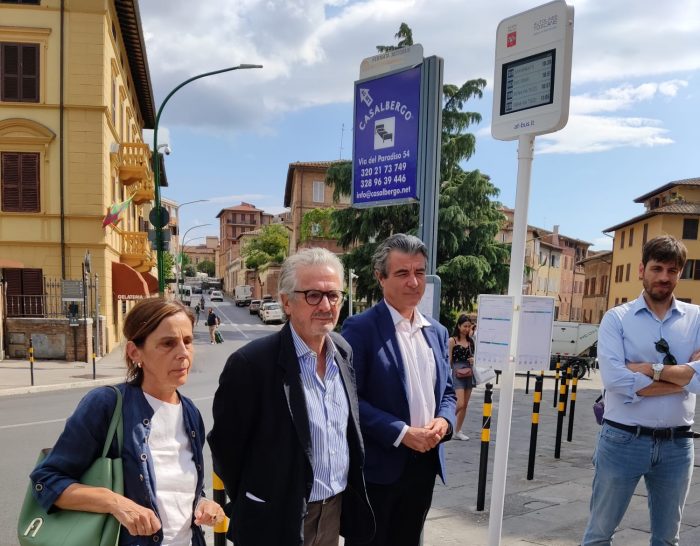 Autolinee Toscane: paline elettroniche, il percorso di aggiornamento parte da Siena
