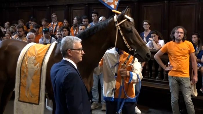 Violenta, la prima "Da Clodia" a vincere il Palio
