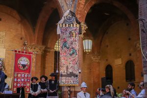 La presentazione del drappellone di Anastasio: la gallery