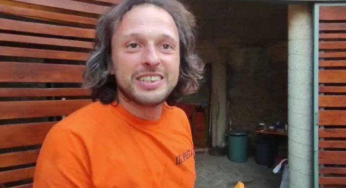 Leocorno vittorioso, il barbaresco: "Violenta una cavalla fantastica, nella nostra stalla come a casa"