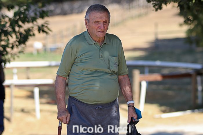 Mario Savelli nominato vigile urbano onorario: "Non mi portate le vostre multe, non le pago e non le cancello"&nbsp;