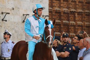 Brigante a Siena Tv: "La caduta è stata un attimo, il cavallo è inciampato"