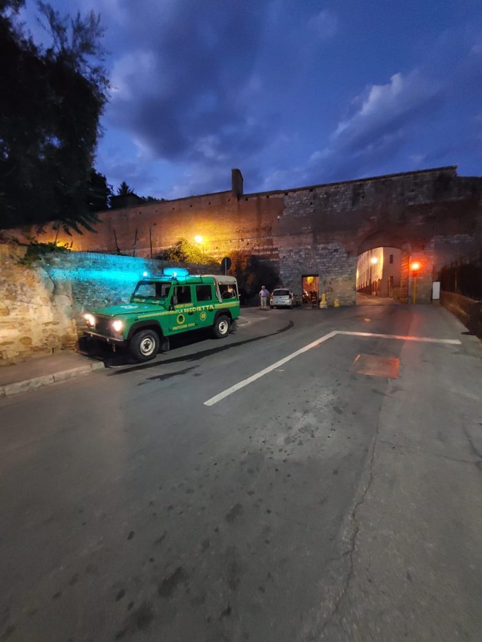 Incendio via Esterna di Fontebranda, continuano i controlli e la bonifica