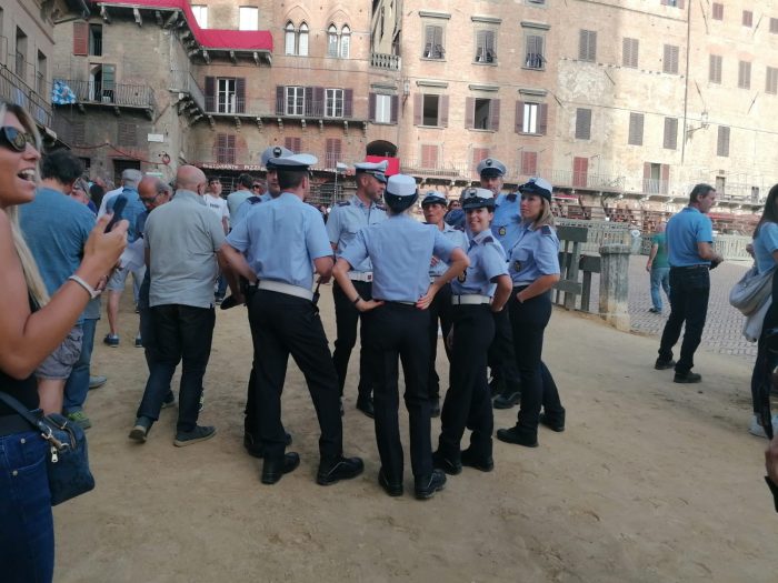 La Polizia Municipale all&rsquo;opera per i giorni del Palio di agosto