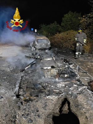 Chiusi: roulotte va a fuoco, nessuna persona coinvolta