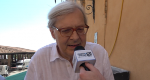 Palio di Siena, Sgarbi: "Felice di presentare il Drappellone di Gasparro"