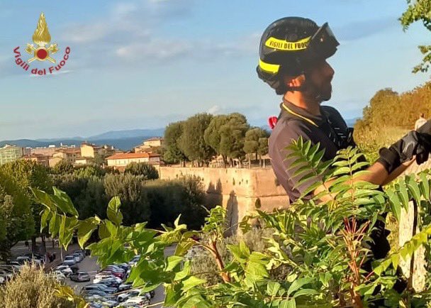 Siena: cadono alcuni pezzi di mattone dalla Fortezza Medicea, intervengono i Vigili del Fuoco