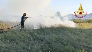 Siena, rischio incendi: vietato bruciare sterpaglie da oggi fino al 22 ottobre