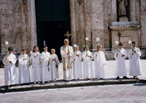 Siena: lutto per la morte di monsignor Enzo Carli, storico parroco di Provenzano