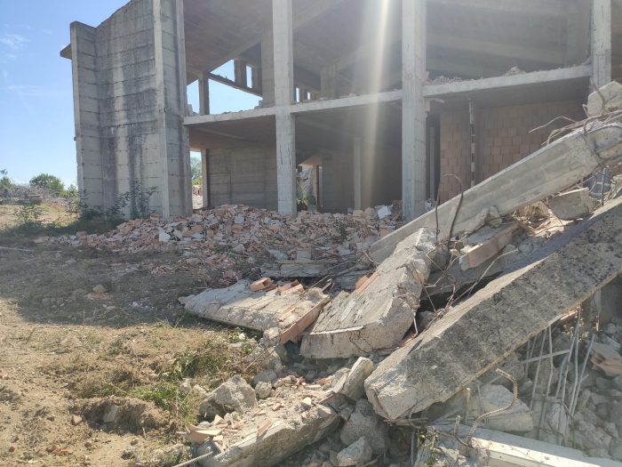 Demolizione albergo Lucignano d'Arbia, Berni: "Rappresentava gli anni dell'eccesso dei privati"