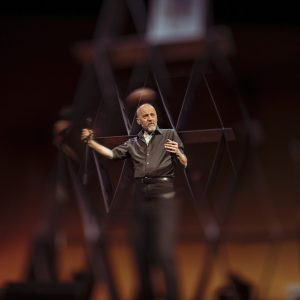Al Politeama Marco Paolini con lo spettacolo "Sani!"