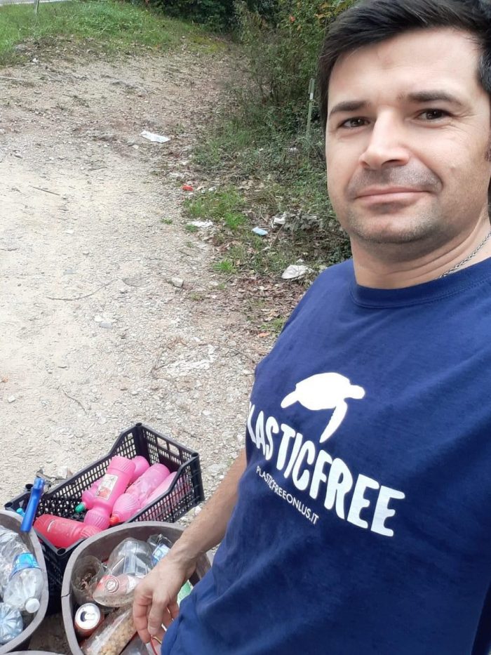Riccardo Vallone cittadino virtuoso per il plastic free