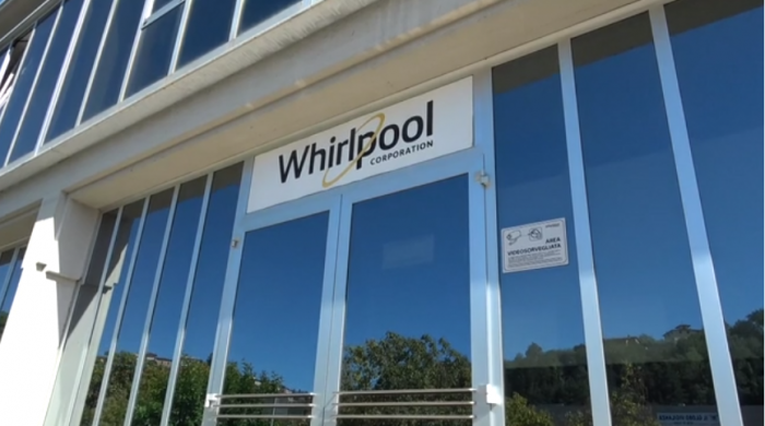 Whirlpool: la cassa integrazione continua per gli oltre 300 lavoratori