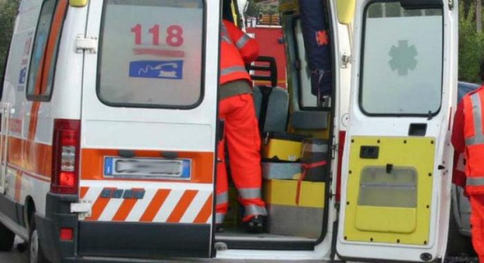 Incidente di moto a Castellina in Chianti, due feriti