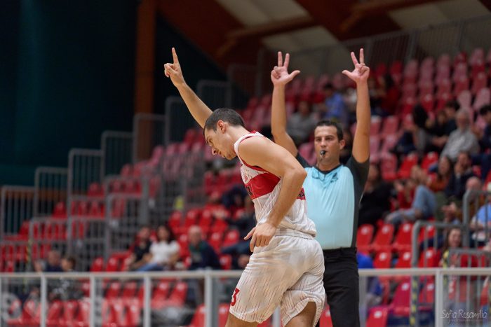 Basket A2: San Giobbe battuta in casa da Nard&ograve;