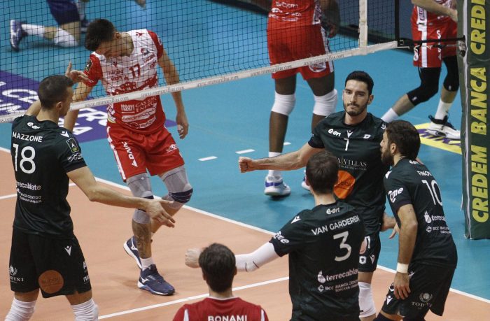 Emma Villas Aubay Siena ko al PalaEstra, Piacenza vince tre set a zero