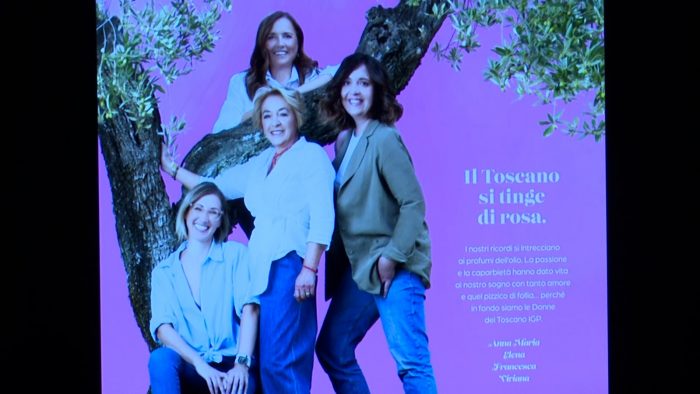 L&rsquo;olio IGP si tinge di rosa, testimonial al femminile per la Toscana di qualit&agrave;