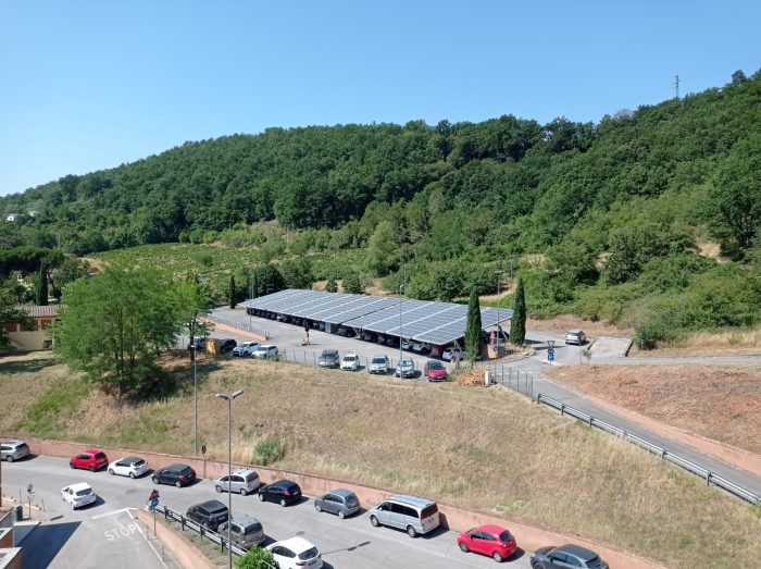 Impianto fotovoltaico all'ospedale di Campostaggia: risparmio di soldi e di energia