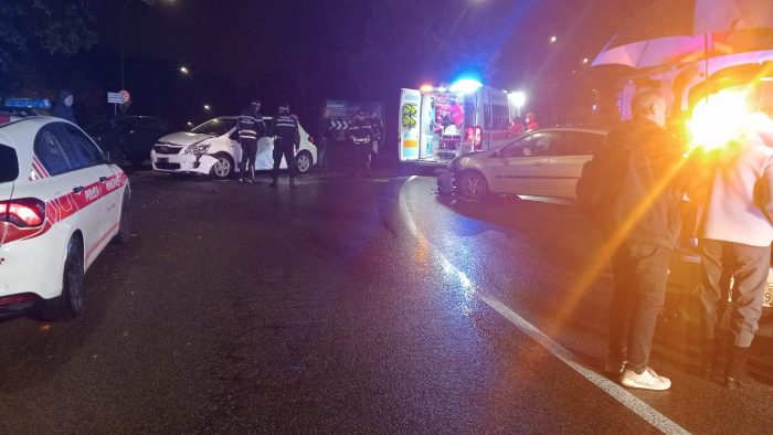 Siena: incidente in Via Pisacane, tre feriti