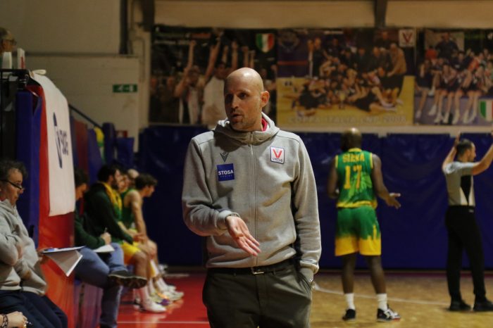 Basket C Gold, la Virtus esonera il coach Filippo Franceschini