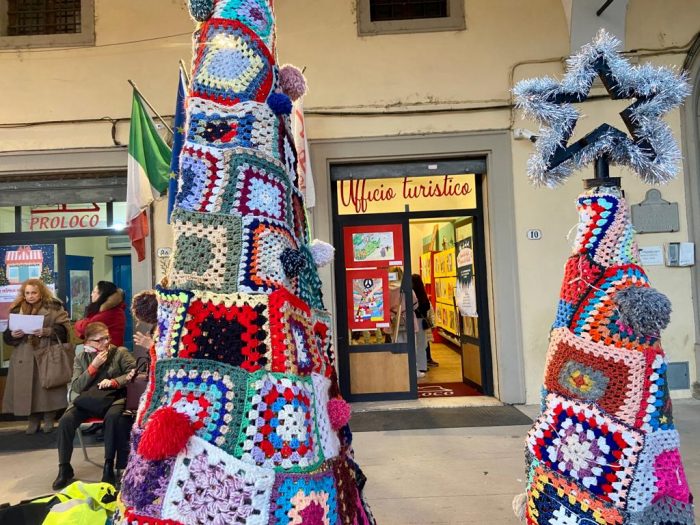 Colle di Val d'Elsa, a vincere il premio per la vetrina più bella è Nariela Style