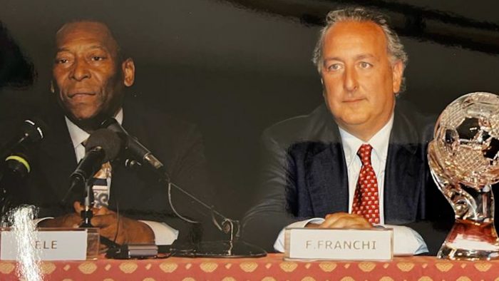 Morte Pel&eacute;, Francesco Franchi ricorda la sua visita a Siena: "Am&ograve; Piazza del Campo"