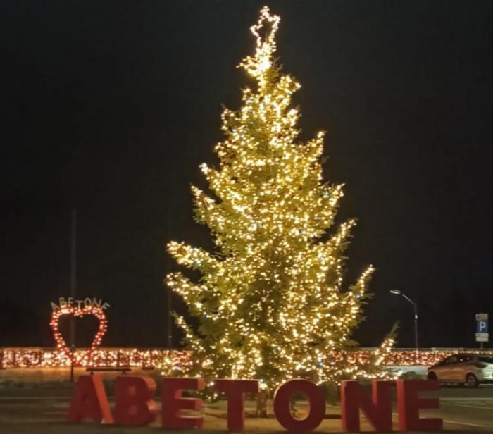 Natale senza sci all'Abetone, ma la montagna &egrave; pronta ad accogliere i turisti