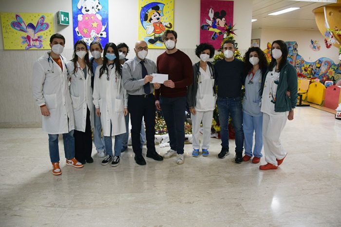 Siena: ricordo prof.Melani, donazione ai bimbi Scotte dell"Asd Pesistica e Cultura Fisica Stadio&rdquo;