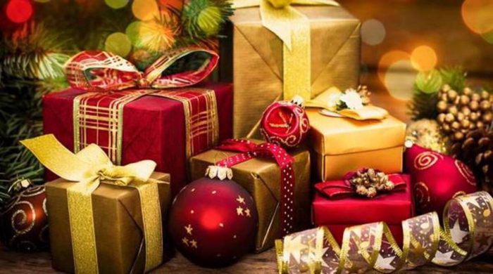 Natale, la tredicesima dei toscani va in regali, bollette, ma anche risparmio
