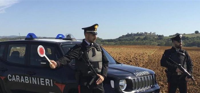 Monteriggioni: evade dagli arresti domiciliari, arrestata una donna