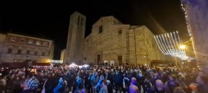 Montepulciano: tanti turisti hanno brindato al 2023 tra mercatini e musica dal vivo