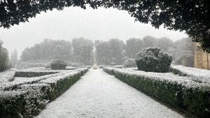 Neve in Val d'Orcia: ancora pi&ugrave; magico il paesaggio patrimonio dell'Unesco