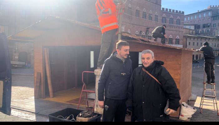 Da domani tornano le frittelle del Savelli in Piazza del Campo