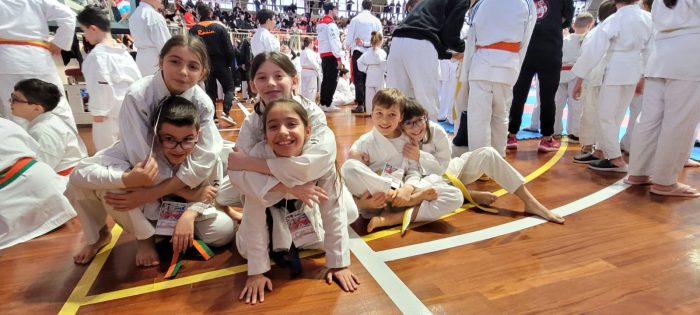 Mens Sana, Karate: pioggia di medaglie per i biancoverdi al trofeo Città di Pisa