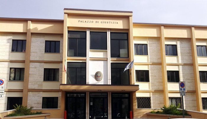 Walter Caporale a processo per gli insulti a Palio e contradaioli, in aula i primi testimoni