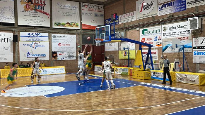 Basket Serie C Gold: impresa del Costone Siena che batte l'imbattibile Abc Castelfiorentino
