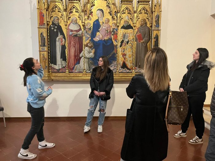 Pinacoteca di Siena: progetto Ikonos con le scuole per imparare a svolgere una visita guidata al museo