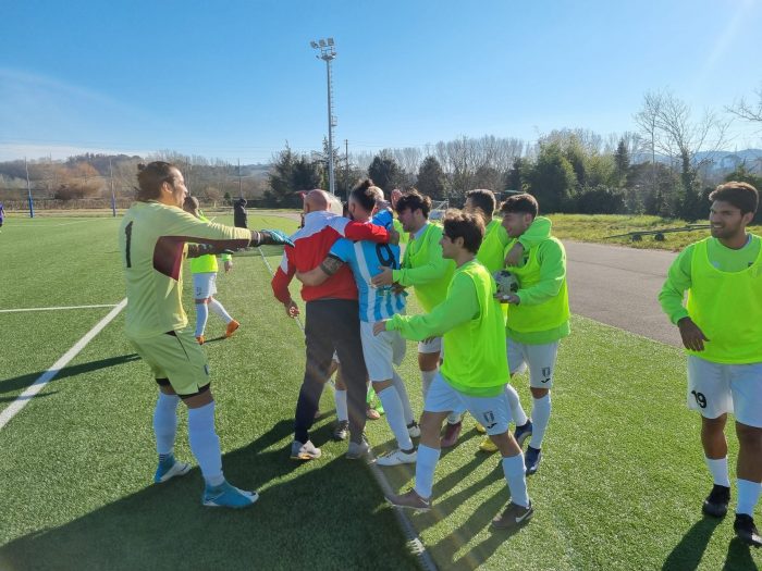 Calcio Eccellenza Girone B - Il poker del Mazzola Valdarbia stende la Castiglionese