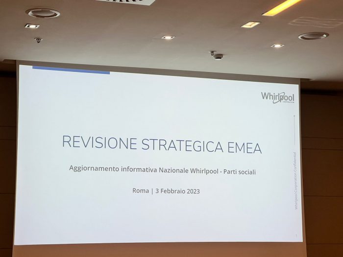 Whirlpool, i sindacati incontrano i vertici aziendali a Roma: "Nessuna certezza per Siena"