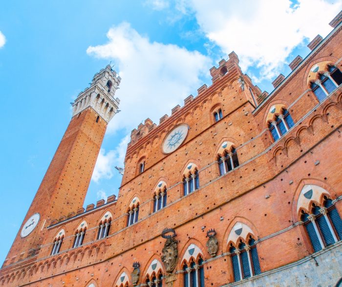 Anna Ferretti: "Bando del comune di Siena discriminante, preferisce un ingegnere uomo"