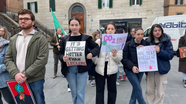 manifestazione clima 7