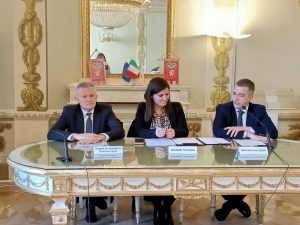 Siena: sottoscritto il 'Patto del lavoro', per formare competenze richieste dalle imprese del territorio