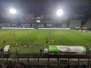 Calcio, il Siena travolge la Vis Pesaro e torna alla vittoria