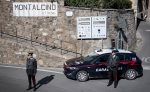 Montalcino: maltrattamenti sui genitori, arrestato un 19enne